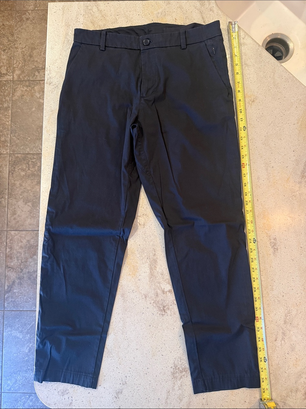 Lululemon Men's Black Trouser - Size 32